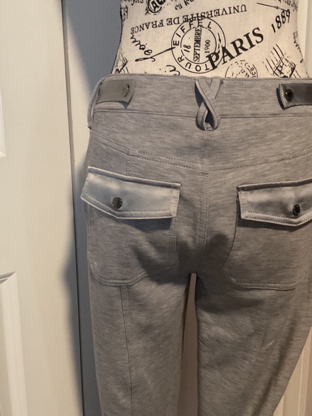 NWT Straight Cropped Satin Utility Pants by WHBM - Picture 8 of 15